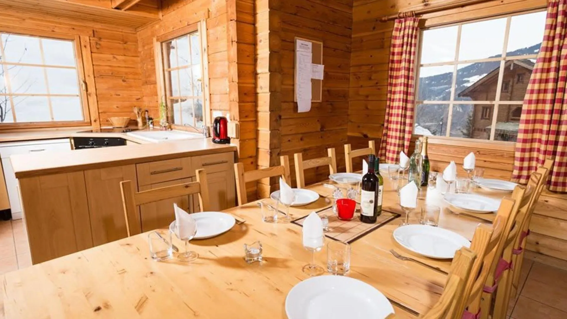 Chalet Mitoyen Traditionnel - 6 Chambres, Proche Pistes Et Centre - La Tania, Courchevel - Fr-1-513-61